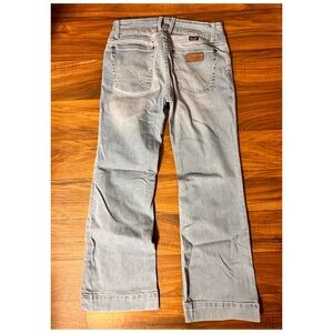 Wrangler Jeans size 5